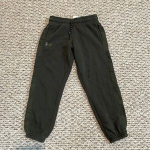Under Armour Boys youth small sweatpants